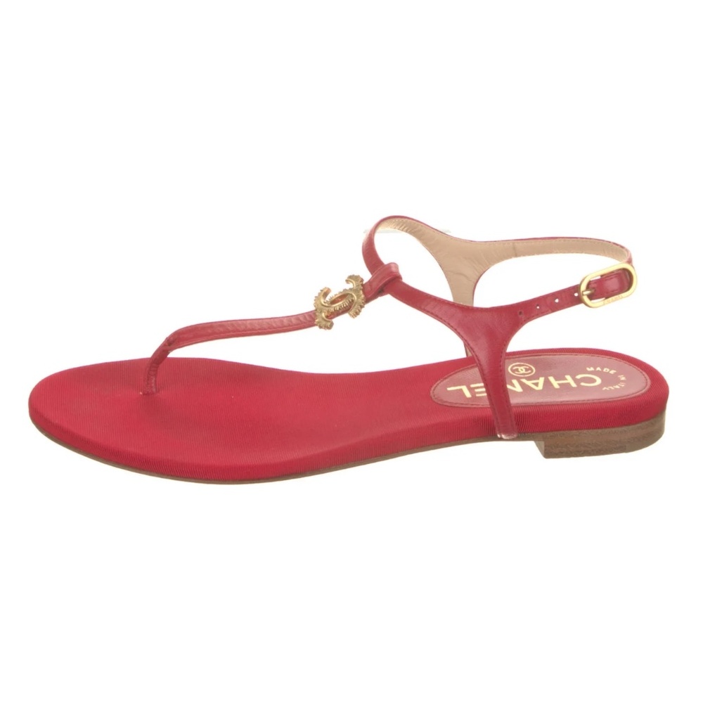 CHANEL Red Leather and Grosgrain Thong Sandals with Gold Metal Logo Size 38